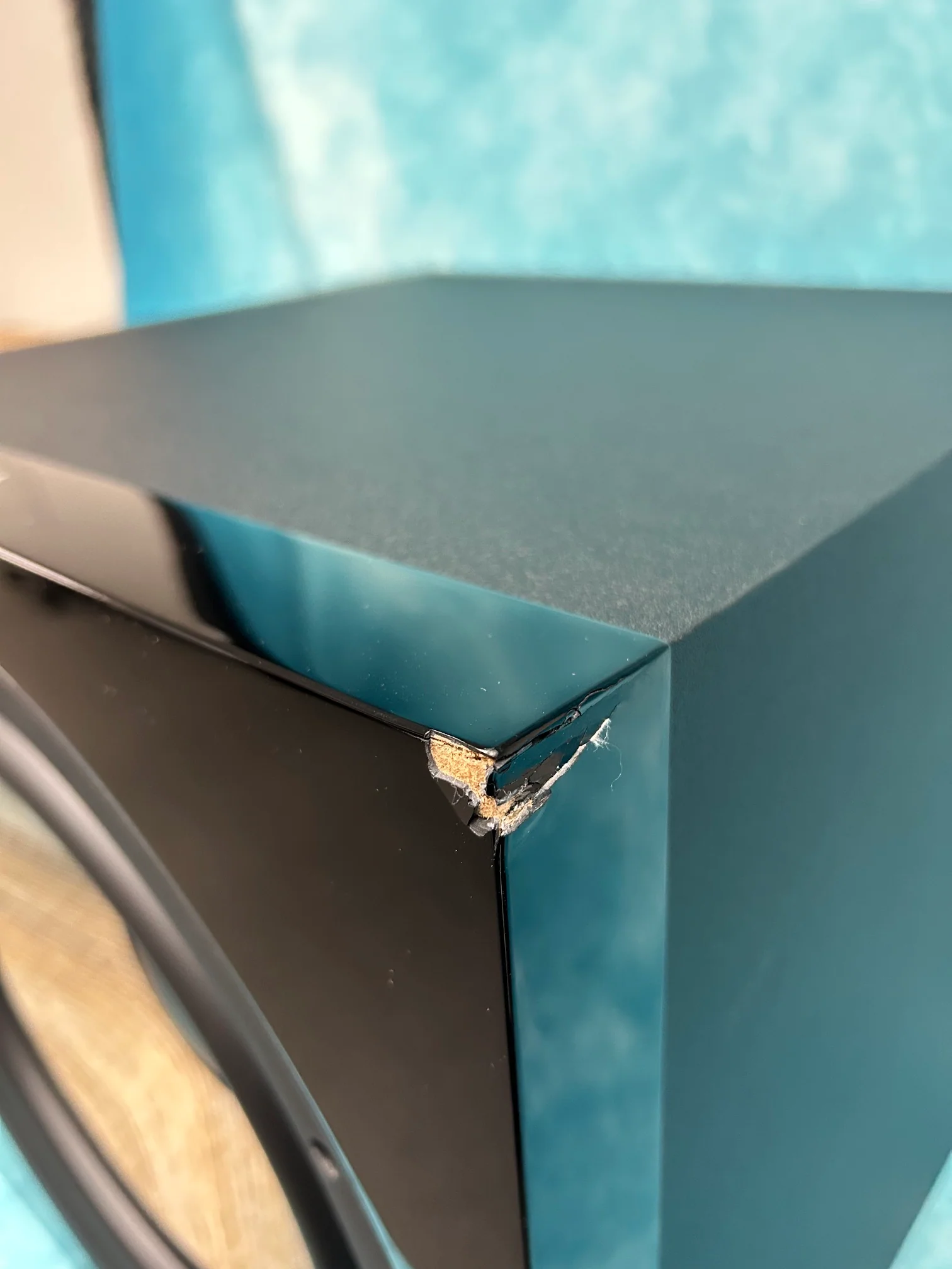 Focal OPEN BOX Sub 1000 F Subwoofer - C Grade - Image 2