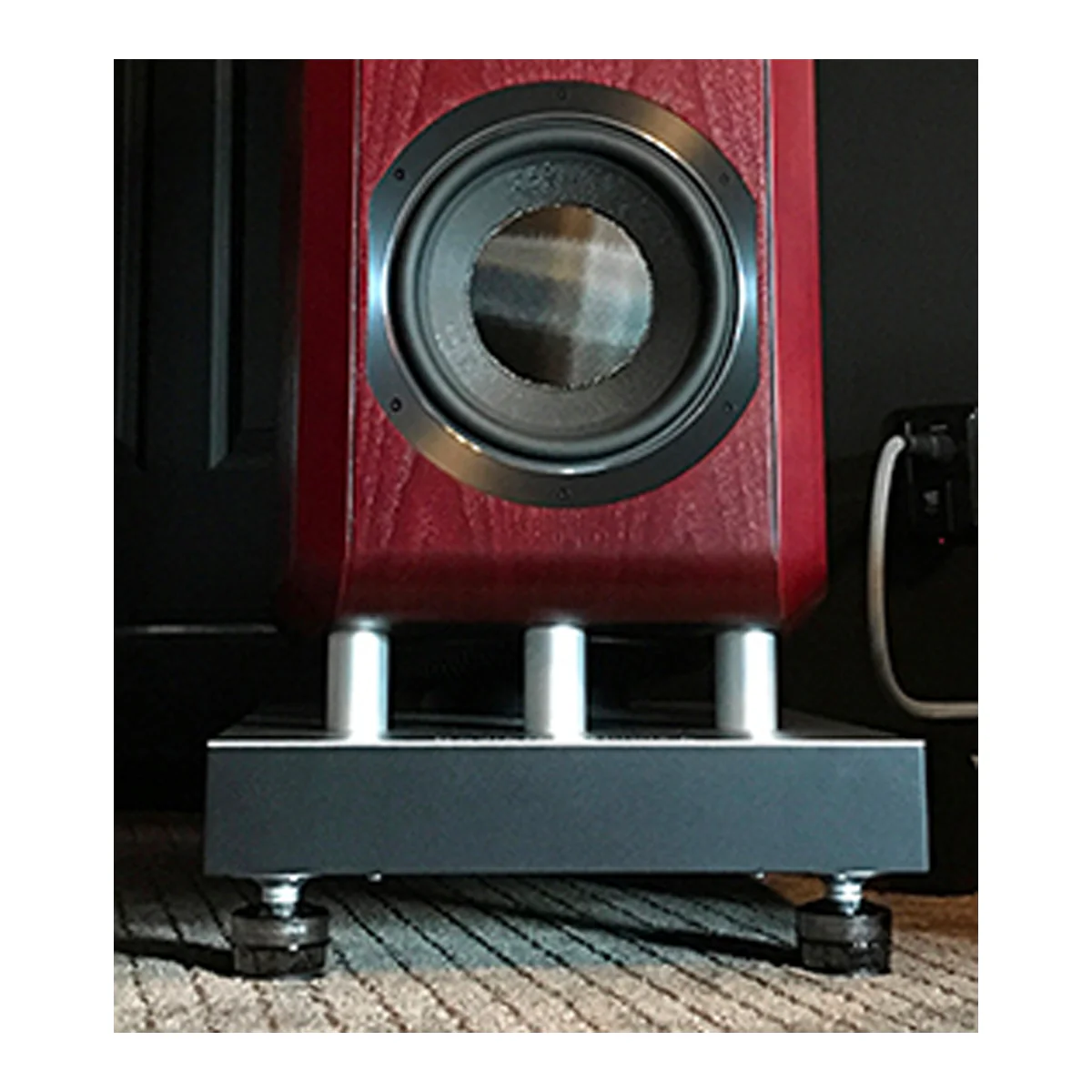 Isoacoustics GAIA B&W D3 Mounting Plates - Set of 4 - Image 4