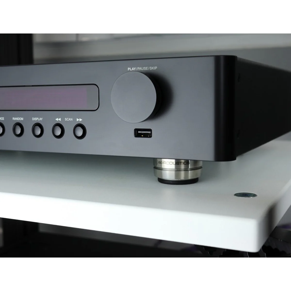 IsoAcoustics Orea Graphite Isolation Puck - Image 4