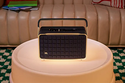 JBL Authentics 300 Wireless Powered Speaker - Image 13