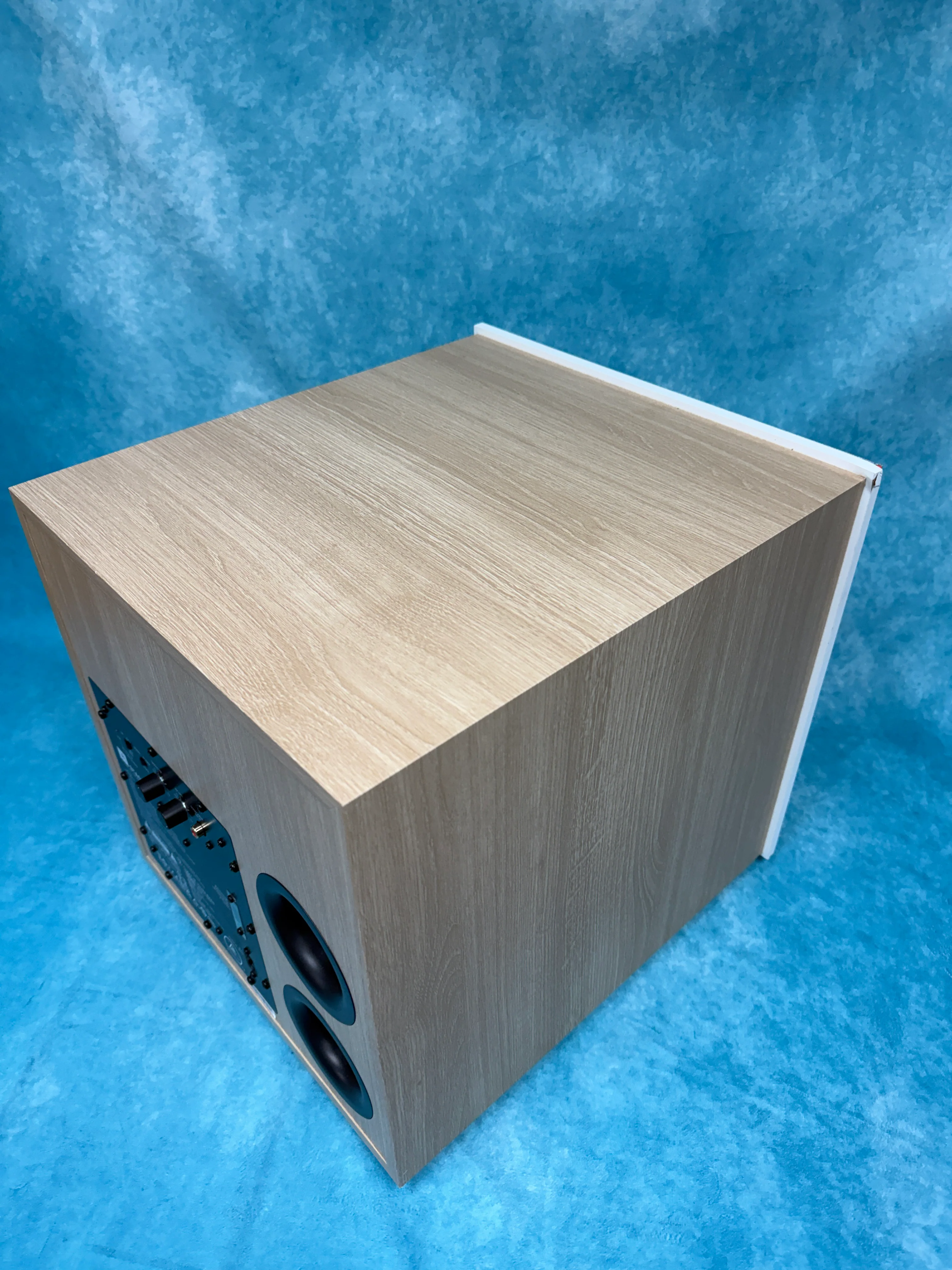 JBL OPEN BOX L200P 10" Subwoofer - White/Latte - Each - B Grade - Image 4