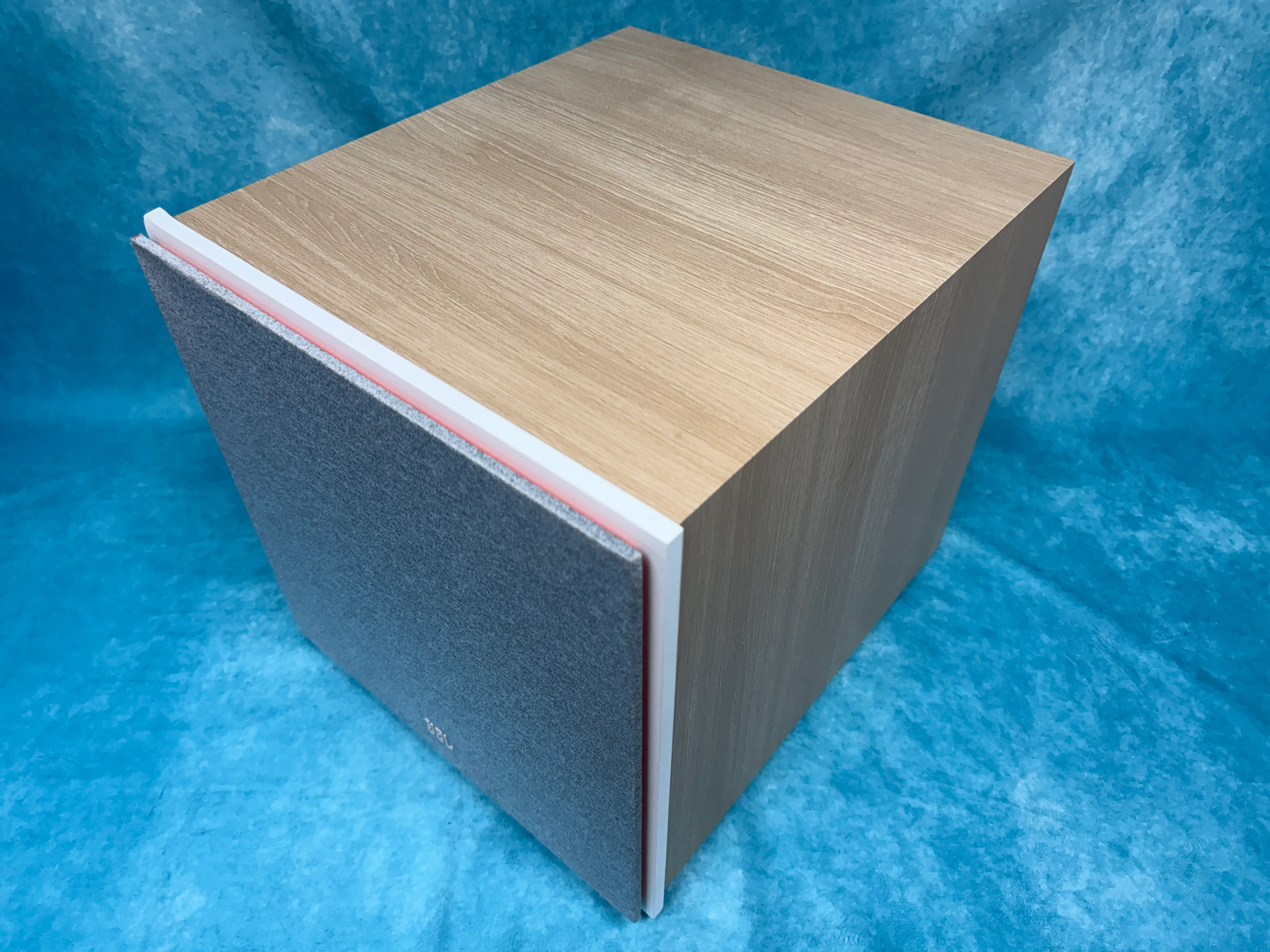 JBL OPEN BOX L200P 10" Subwoofer - White/Latte - Each - B Grade - Image 5