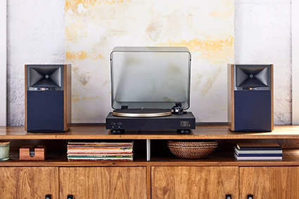JBL OPEN BOX Spinner Bluetooth Turntable - Black and Gold - A Grade - Image 4