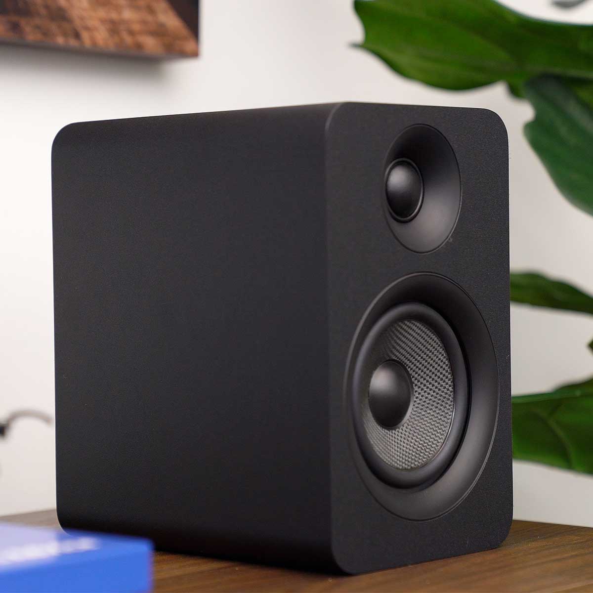 Kanto YU Passive 4" Bookshelf Speakers - Pair - Image 7
