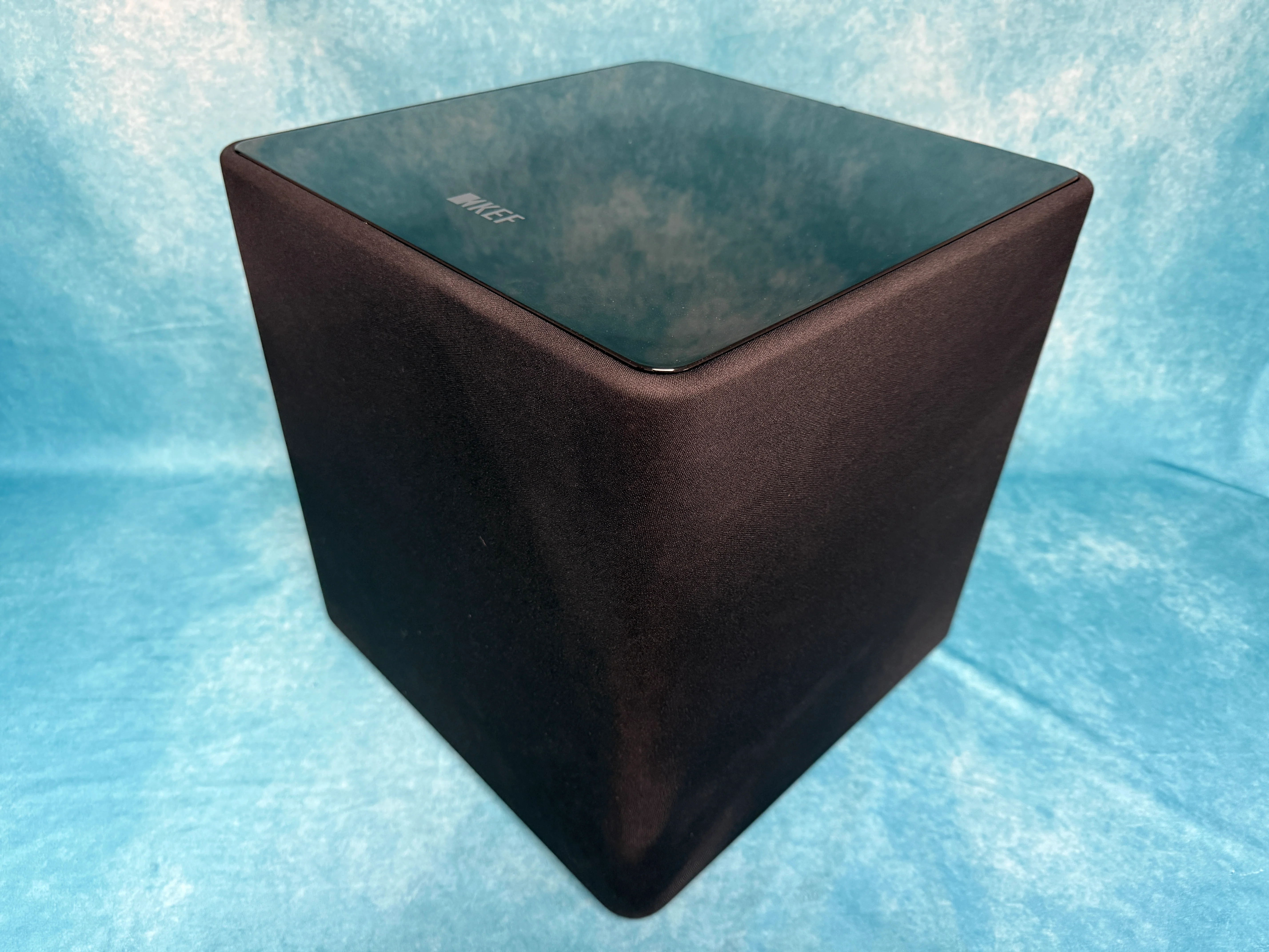 KEF OPEN BOX Kube 12 MIE Subwoofer - Black - B Grade - Image 5