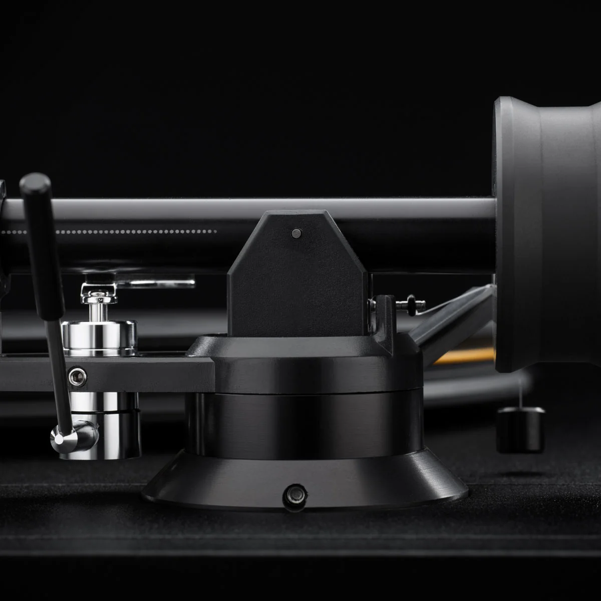 MoFi OPEN BOX StudioDeck Foundation Turntable w/ StudioTracker Cartridge - Excellent Condition - Image 4