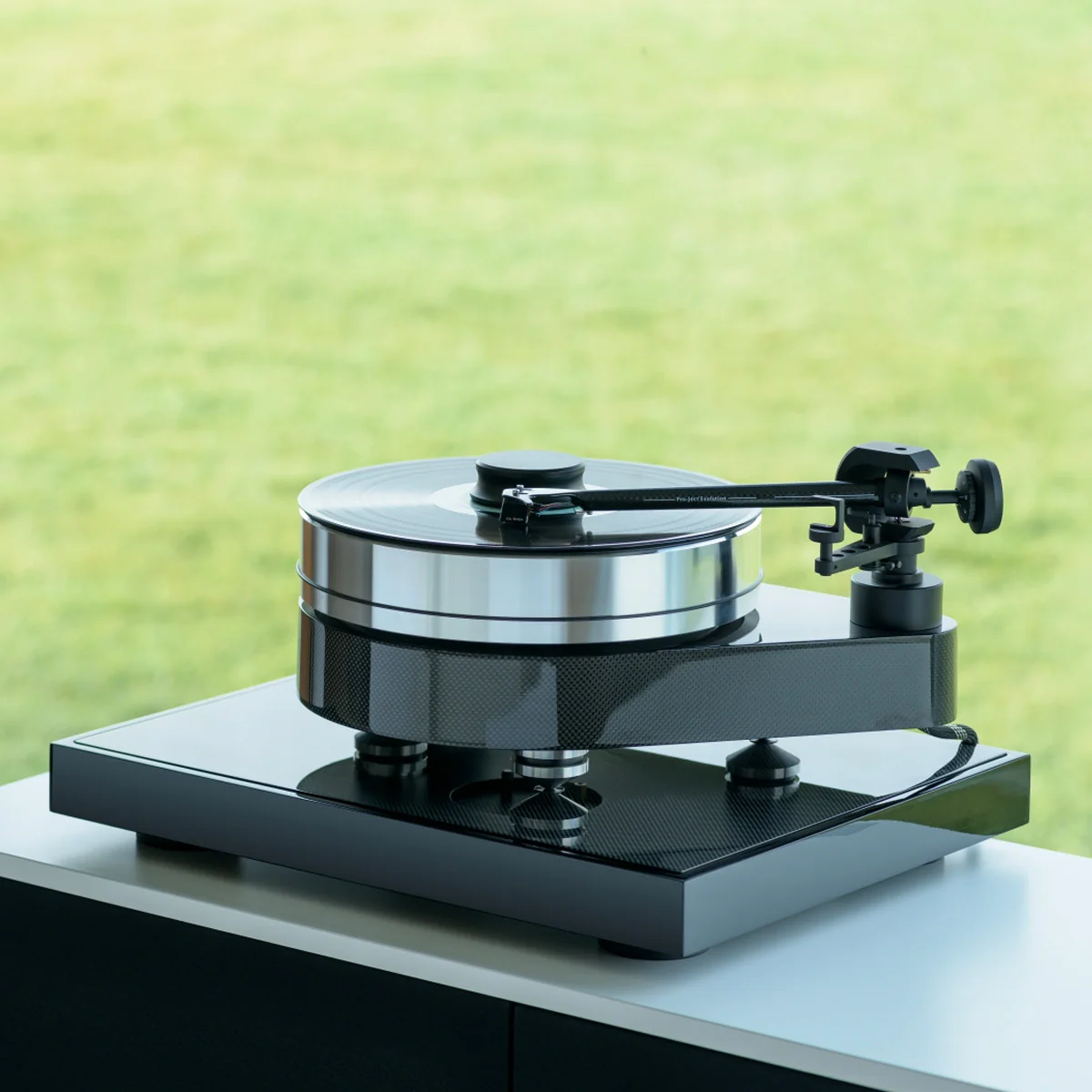 Pro-ject RPM 10 Carbon Turntable - Image 6