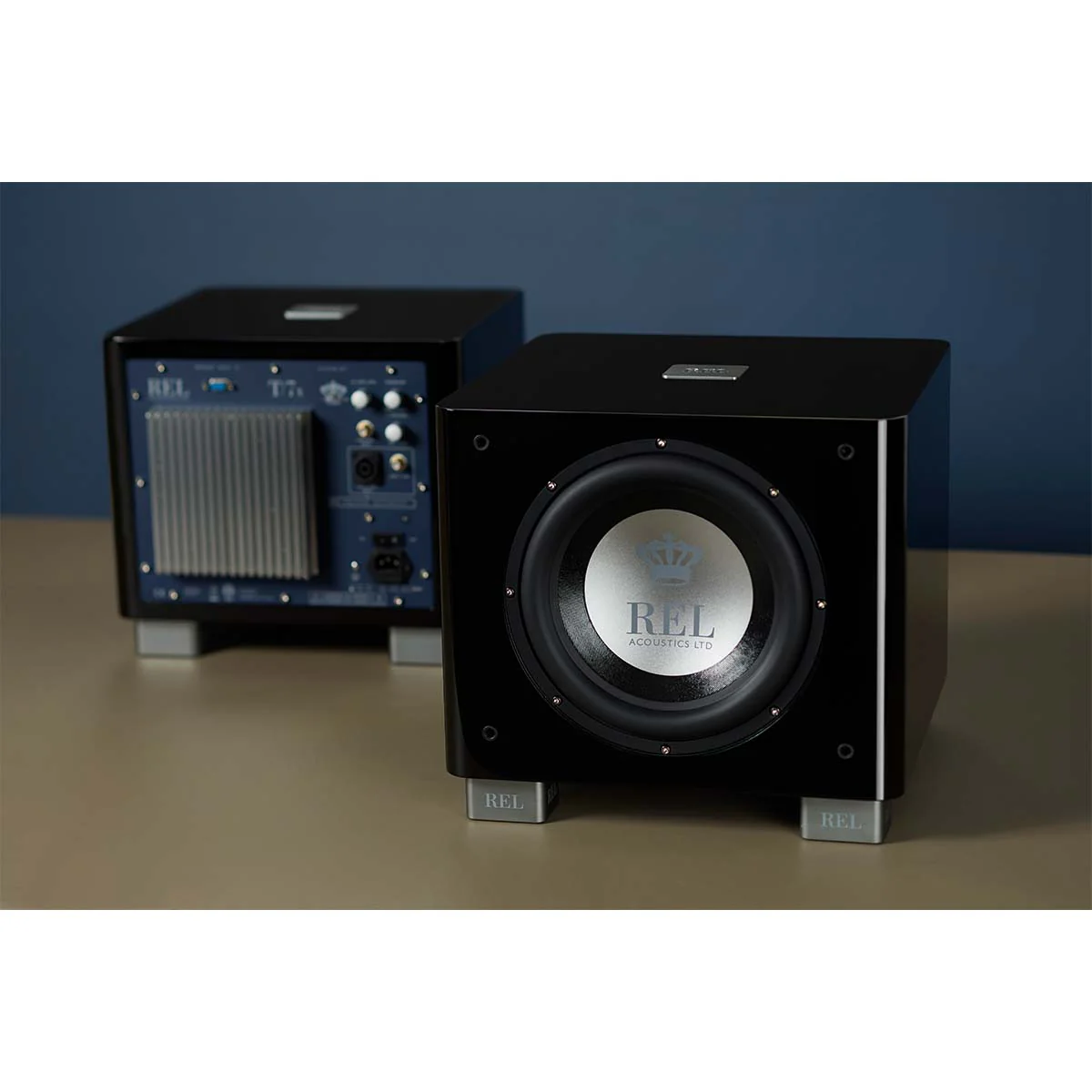 REL Acoustics Serie T/7x Subwoofer - Image 8