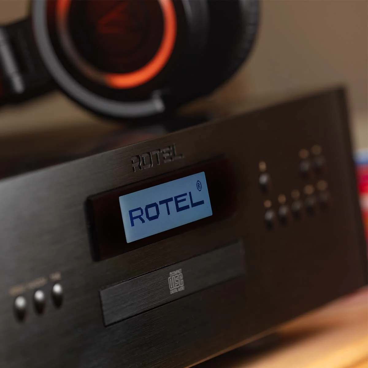 Rotel RCD-1572 MKII CD Player - Image 11