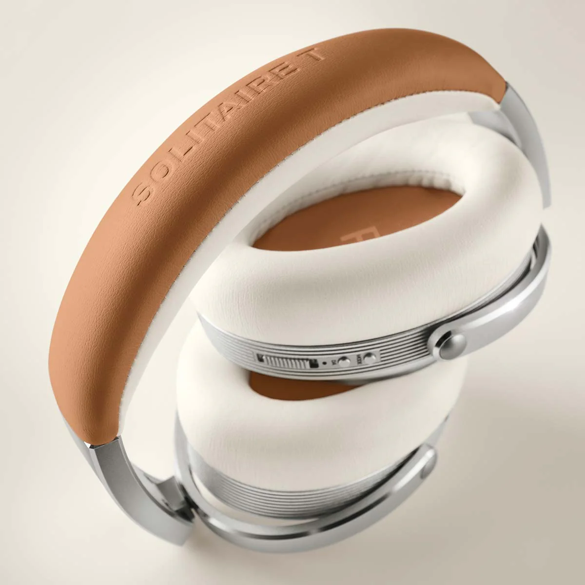 T+A Solitaire T High-Performance Closed-Back Dynamic Headphones - Image 13